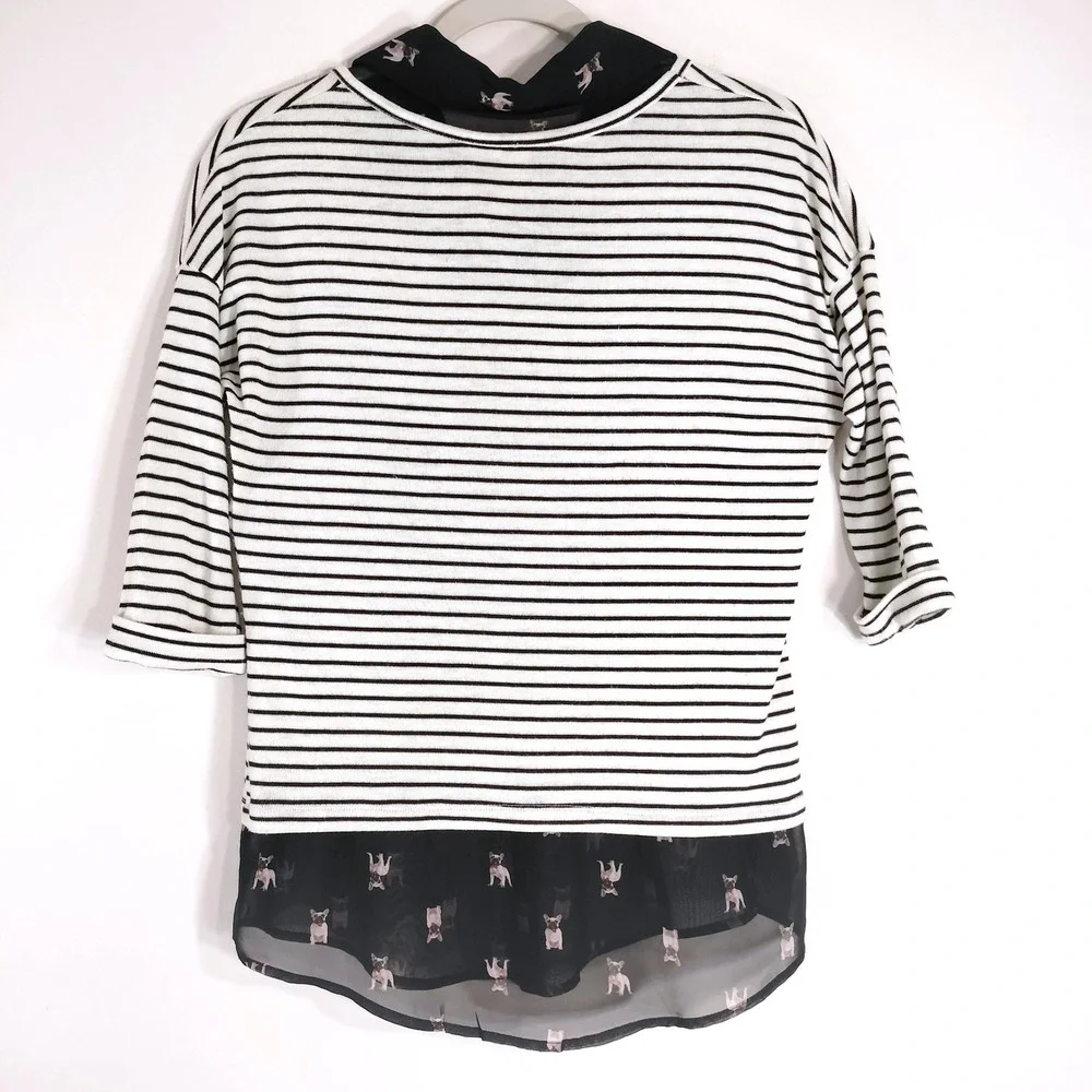 French Bulldog Print/Striped Top; Red Camel; Layered Hem, 3/4 Sleeve